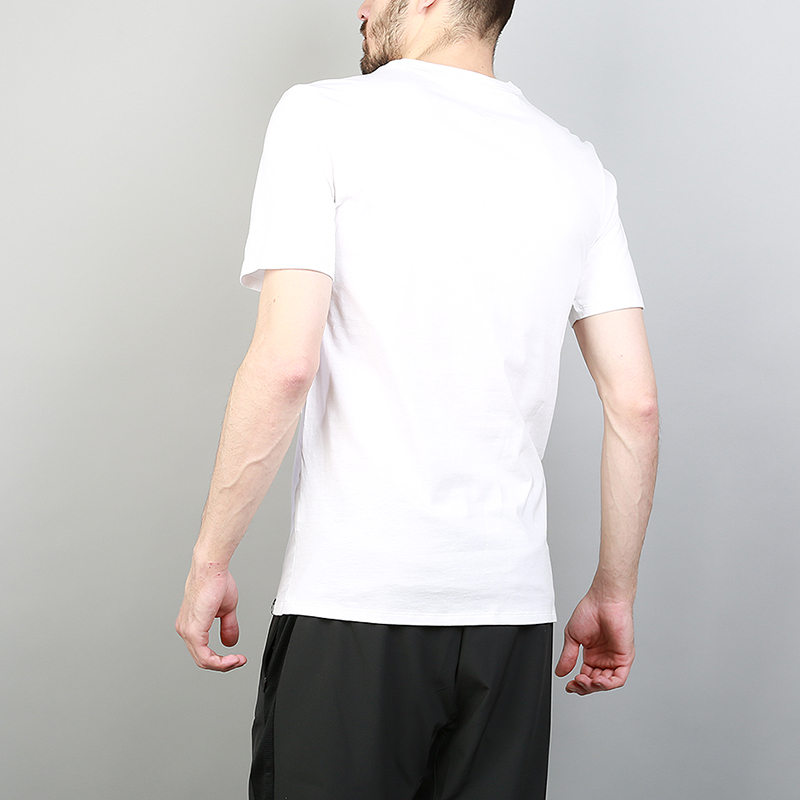 мужская белая футболка Jordan Brand 1 Tee 908007-100 - цена, описание, фото 3